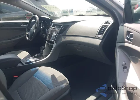 2013 Hyundai Sonata Gls z USA, uszkodzony, nr VIN 5NPEB4AC0DH620968